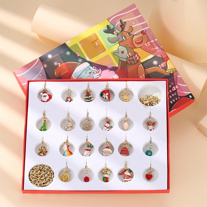 MEELANO DIY Charm Armbånd Adventskalender - Gaver