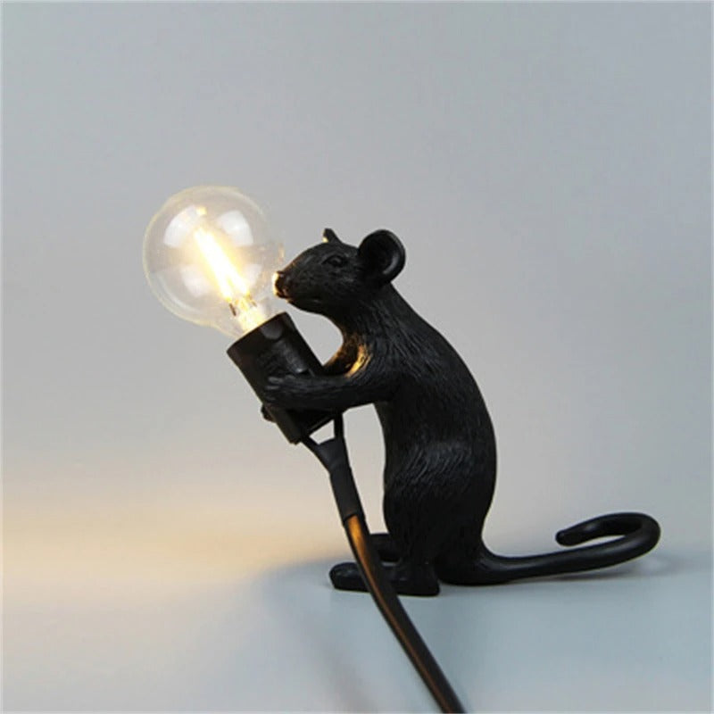 Musse Natbordlampe i Resin med Unik Design og Flere Farver 10