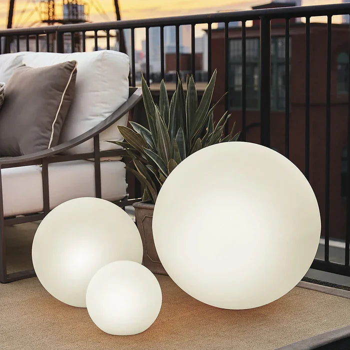 MEELANO Rund Havebelysning – LED Lyskugle til Have & Terrasse med 16 Farver & Fjernbetjening, 12–25 cm – GlowSphere