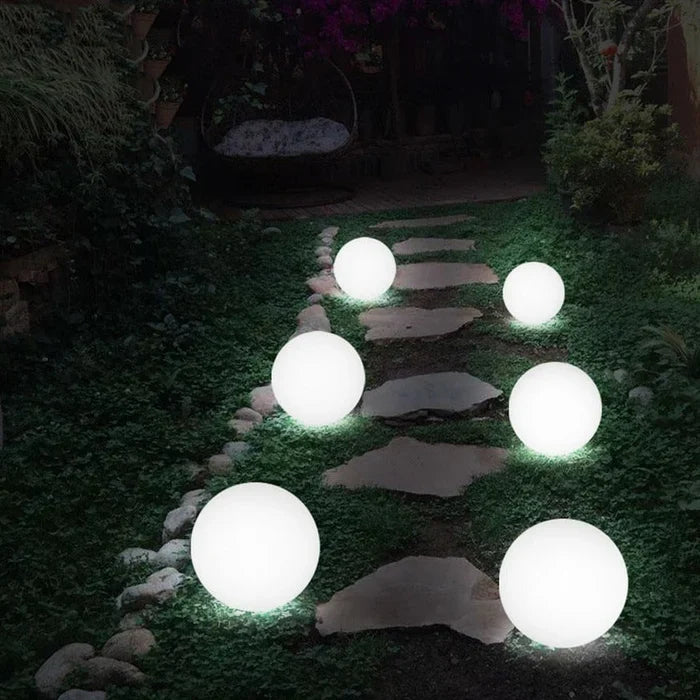 MEELANO Rund Havebelysning – LED Lyskugle til Have & Terrasse med 16 Farver & Fjernbetjening, 12–25 cm – GlowSphere