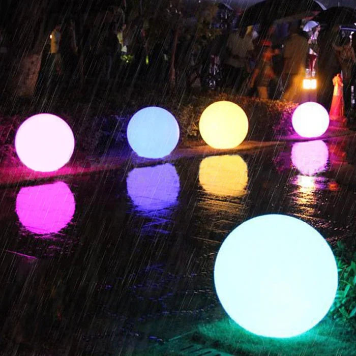 MEELANO Rund Havebelysning – LED Lyskugle til Have & Terrasse med 16 Farver & Fjernbetjening, 12–25 cm – GlowSphere
