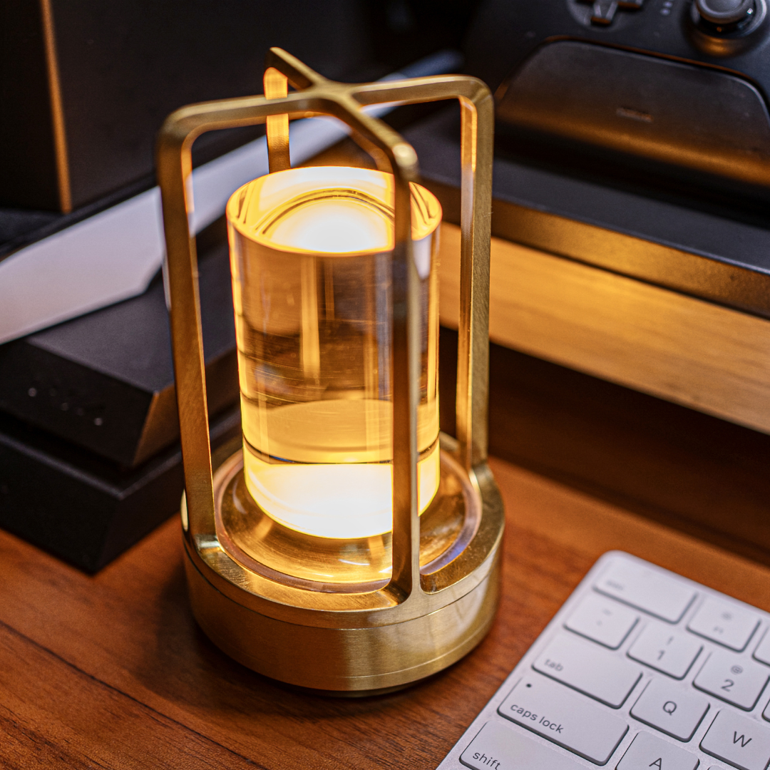MEELANO CrystalLight – Eksklusiv lampe i krystalglas med LED og touch-funktion Guld