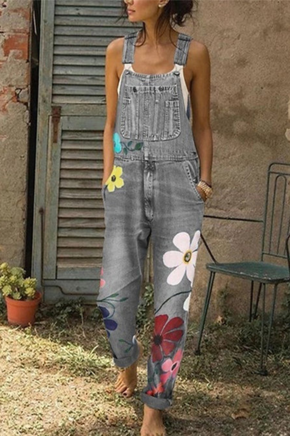MEELANO Ærmeløs Denim-overall med Håndlavede Blomstermotiver – Retro Komfort & Kreativt Design Grå