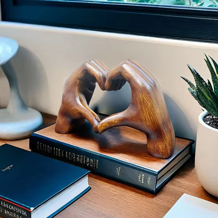 MEELANO WarmHeart – Håndlavet hjerteornament i træ som symbol på kærlighed