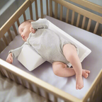 MEELANO Baby Sideliggekile – Trekantet Positioneringskile med Justerbar Bredde – Memoryfoam, Åndbar & Vaskbar – 0-12 Måneder (Under Opsyn)