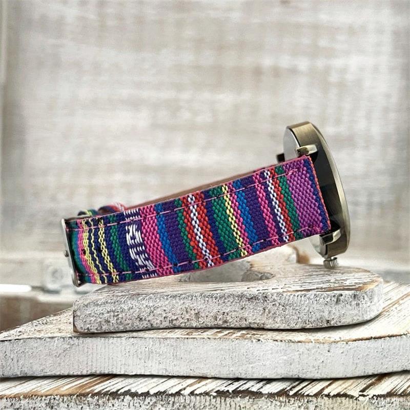 MEELANO Vintage Dameur med Regnbuemønster og Flettet Rem – Analogt Armbåndsur med Bronze Urskive, Nikkelfrit, 3 Farver – Amore