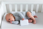 MEELANO Baby Sideliggekile – Trekantet Positioneringskile med Justerbar Bredde – Memoryfoam, Åndbar & Vaskbar – 0-12 Måneder (Under Opsyn)