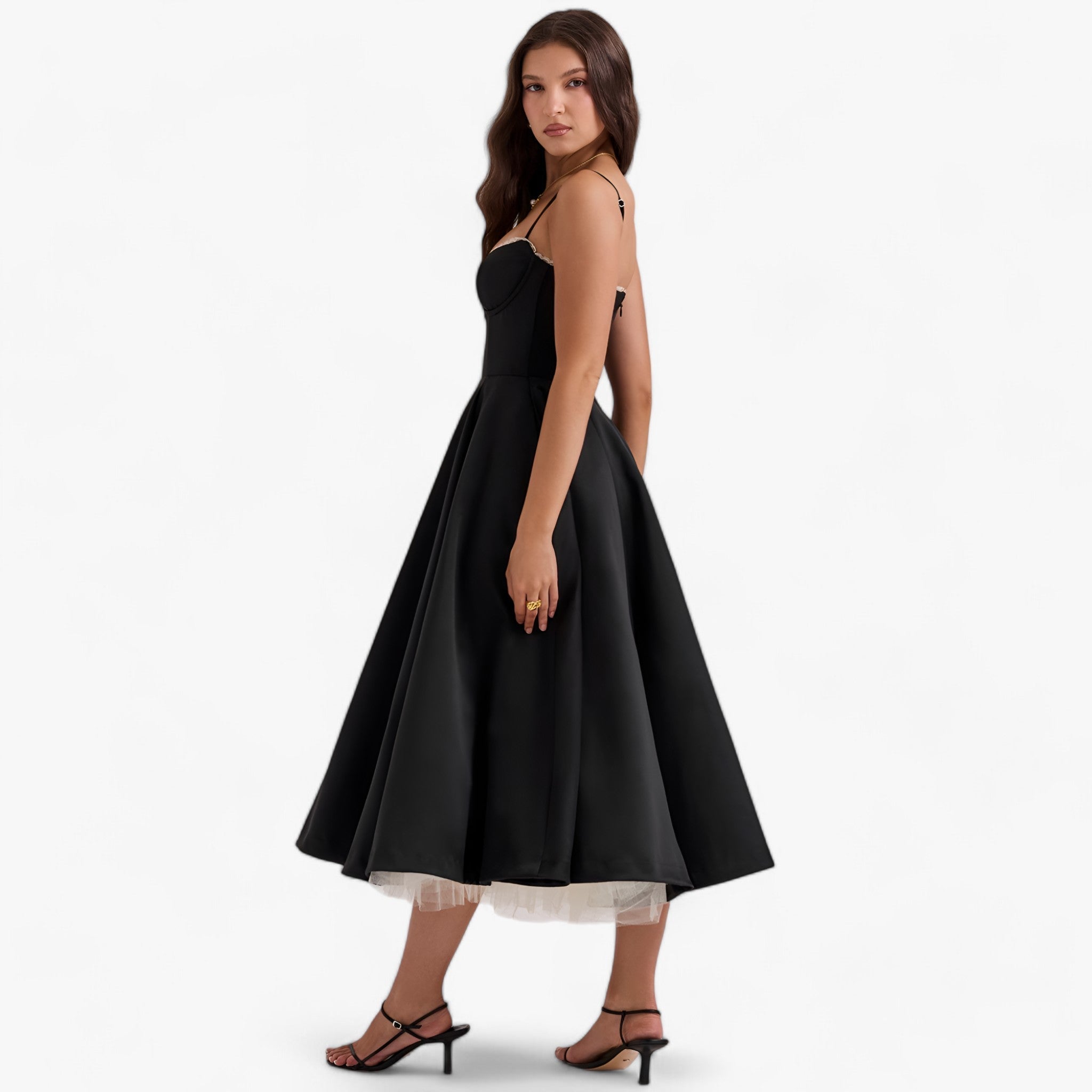 MEELANO Shela | Mademoiselle-Festkjoler – Raffineret Snit & Stilfulde Detaljer