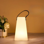 MEELANO Bærbar Vandtæt Trådløs Bordlampe Til Indendørs Og Udendørs Brug Med Fleksibel Placering Og Stilrent Moderne Design E