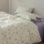 MEELANO Belinda Sengesæt – 100% Bomuld med Blomstermønster & Dekorative Bånd Lavendel