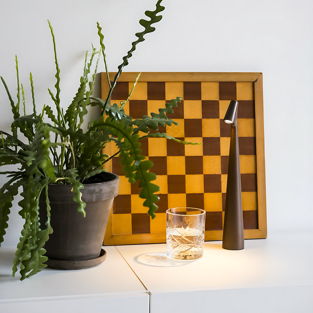 MEELANO Bordlampe Uden Ledning Aluminium Minimalistisk Design