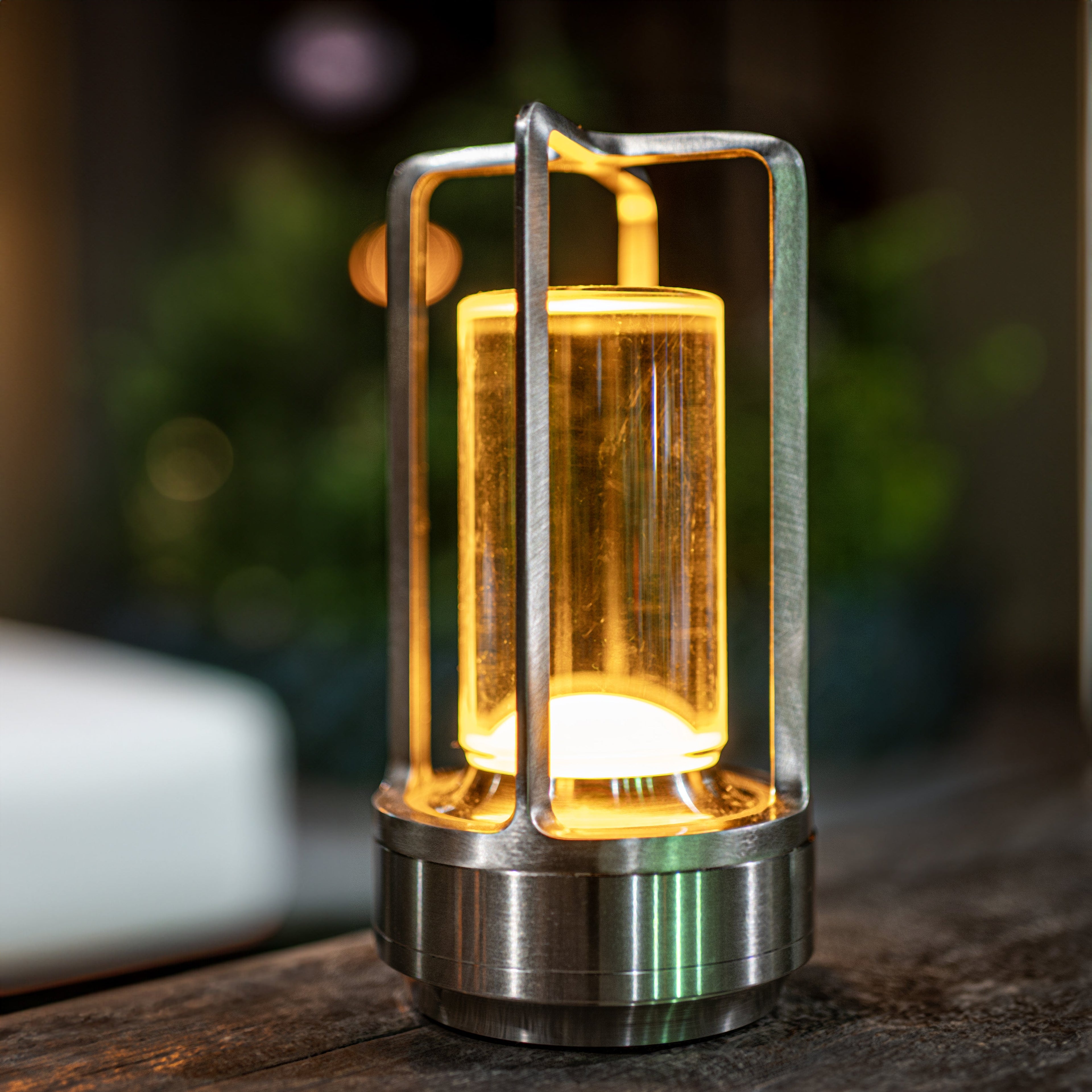 MEELANO CrystalLight – Eksklusiv lampe i krystalglas med LED og touch-funktion Sølv