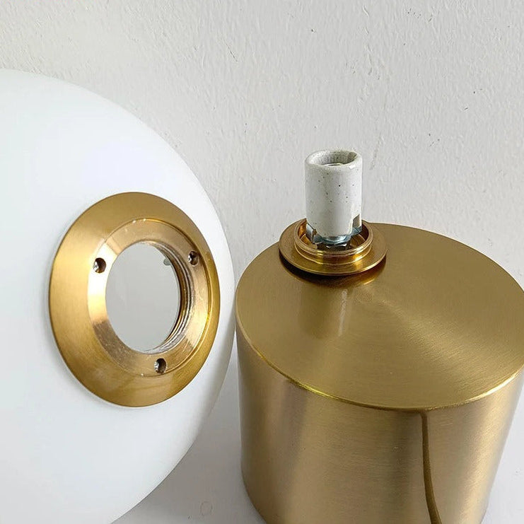 MEELANO Elegant Bordlampe med Frostet Glas og Metalbase - 25x15cm