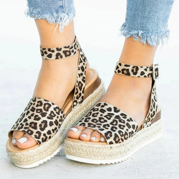 MEELANO Luma | Dame Elegante Sommersandaler – Håndlavet Kvalitet & Komfortabel Pasform Panter print