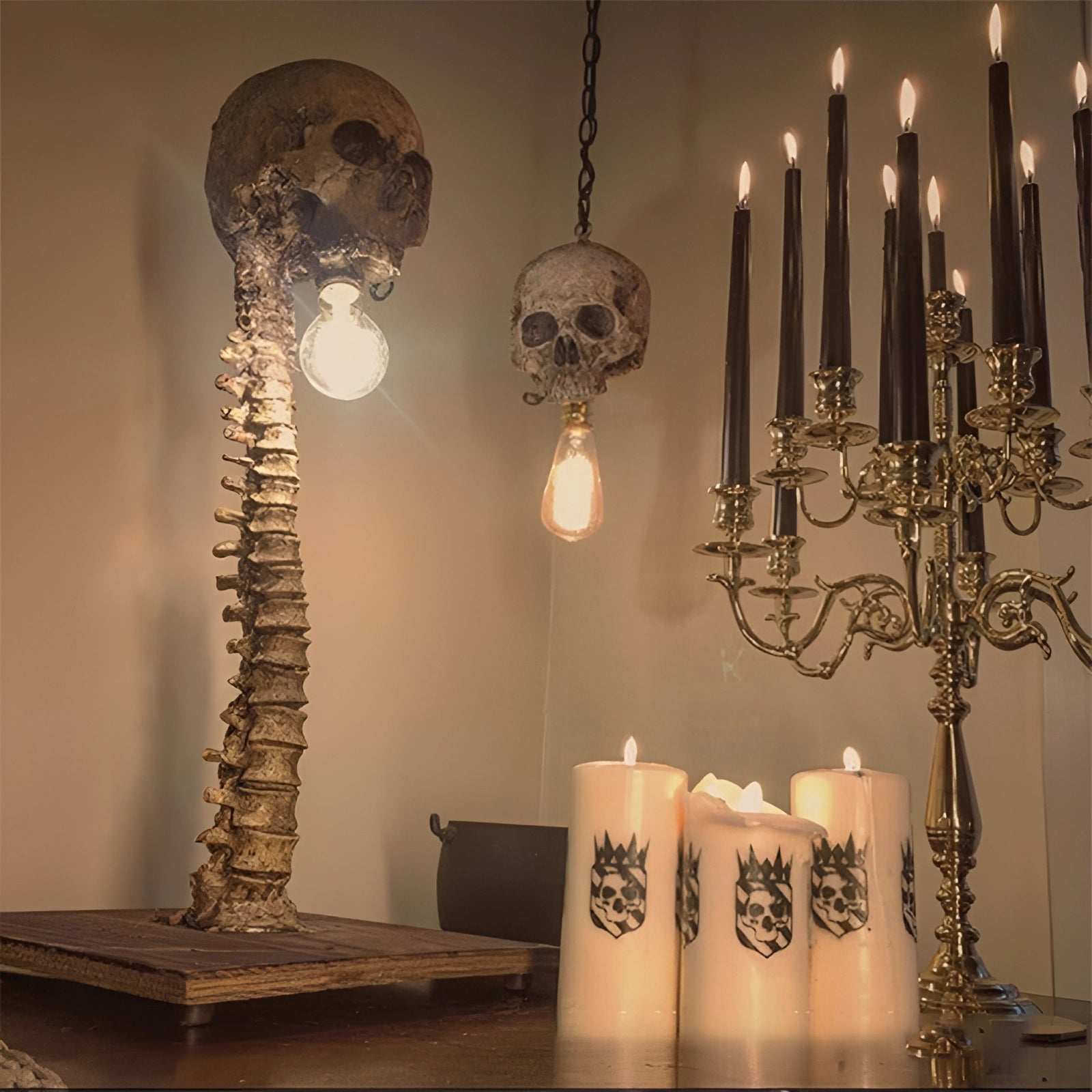 MEELANO Gotisk kranielampe: Skeletlampe til uhyggelig boligindretning Default