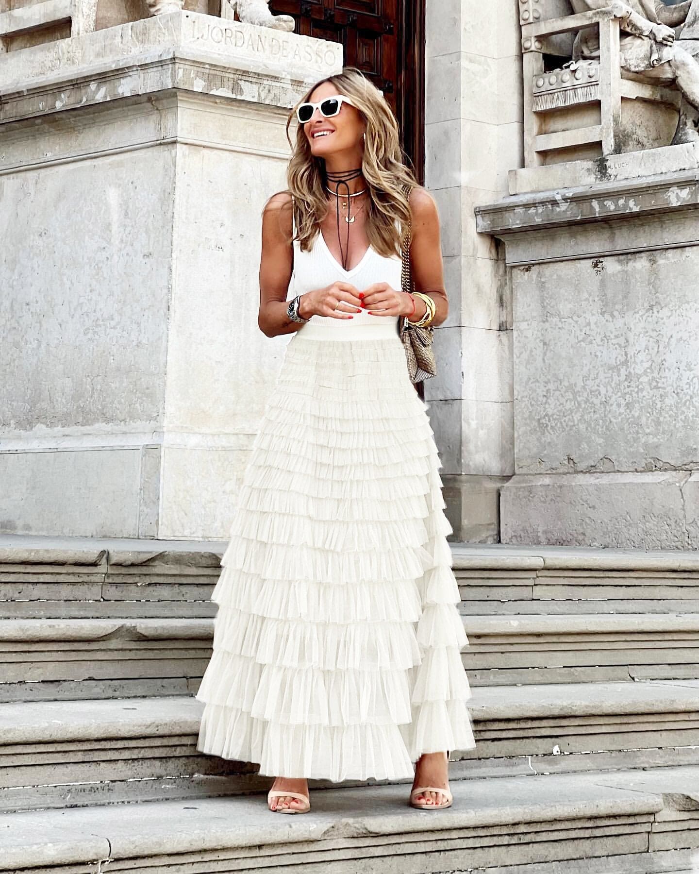 MEELANO Sephira | Dame Stufiger Tyl Maxi Nederdel – Elegant Etage-look & Luftig Stil hvid