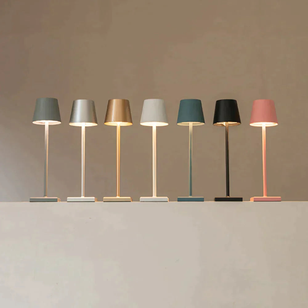 MEELANO Luxalight Trådløs Bordlampe – Elegant LED Design med Touch Dæmper & Vandtæt Funktion