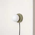 MEELANO Moderne væglampe i frostet glas med jernbase – plug-in design og LED-pære inkluderet Med stik - Grøn