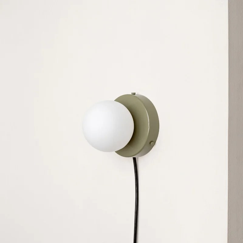 MEELANO Moderne væglampe i frostet glas med jernbase – plug-in design og LED-pære inkluderet Med stik - Grøn
