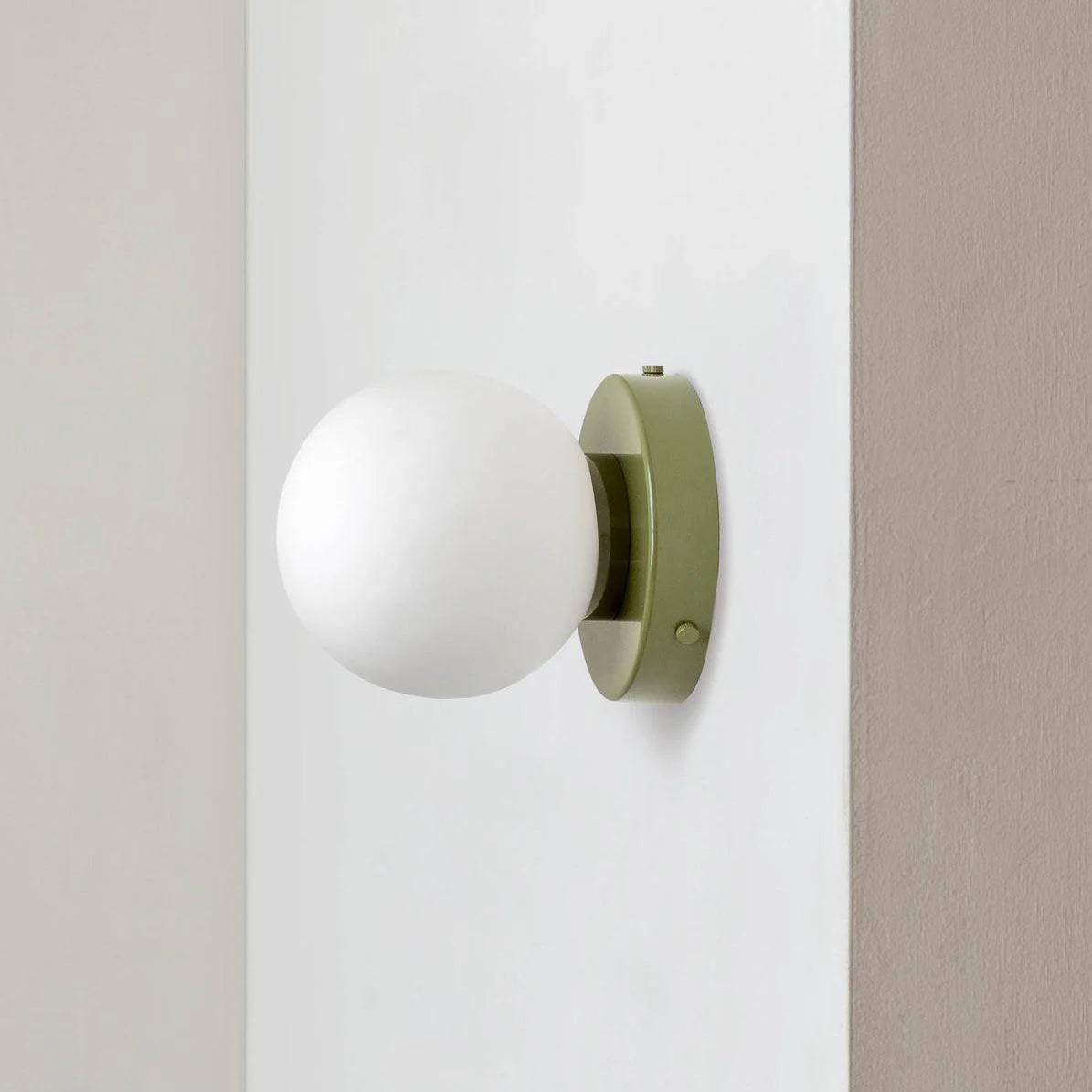 MEELANO Nordisk afrundet minimalistisk LED-væglampe i glas
