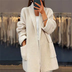 MEELANO Dame Oversized Strikcardigan - Lang, Elegant Med Lommer Abrikose