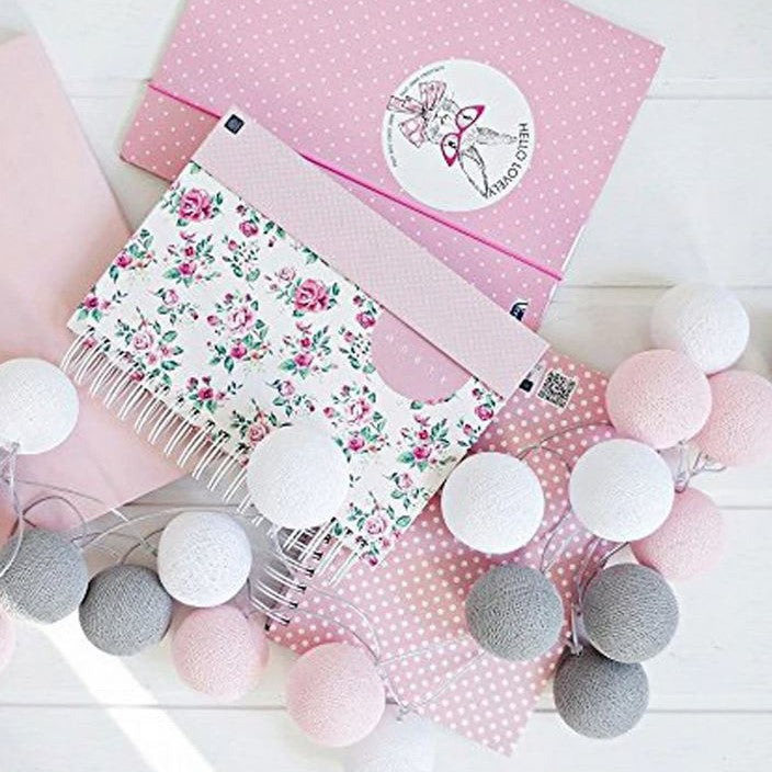 Munter Bomuldskugle Lyskæde – Cotton Ball Lyskæde med 10 LED Kugler, USB eller Batteri, 9 Farver – LumiBall