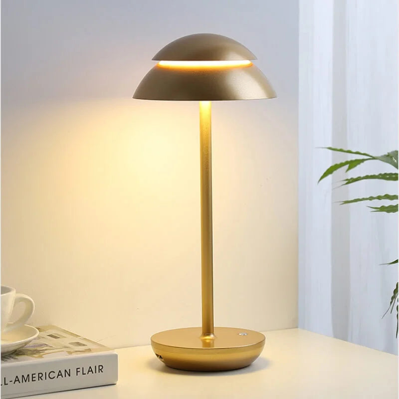 MEELANO Prestige – Trådløs genopladelig bordlampe i skandinavisk design Guld