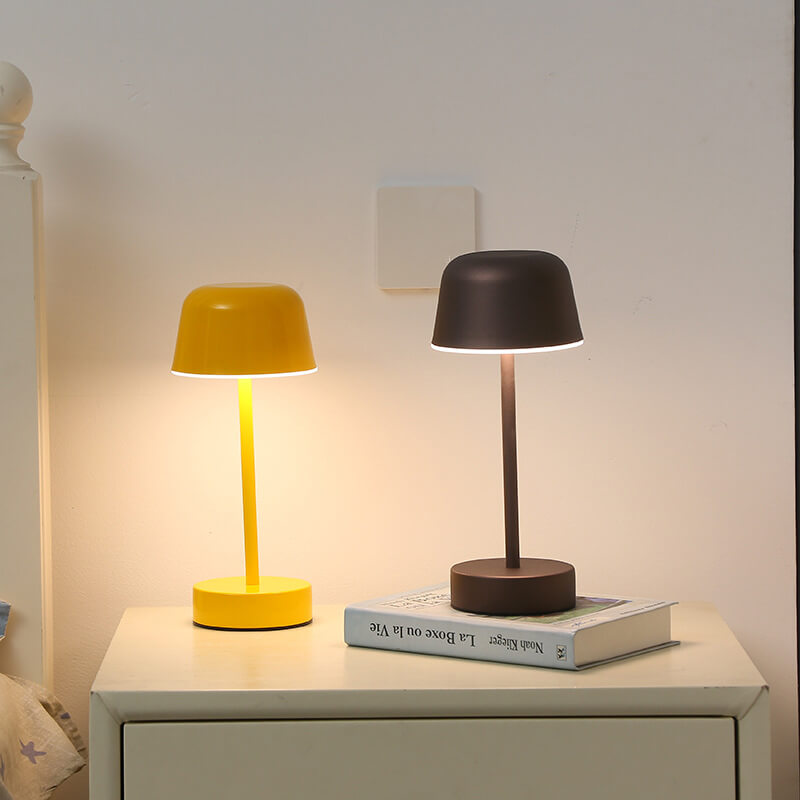 MEELANO Pulse Flare Loftslampe Med Farverige Metalkabinet Og Farver