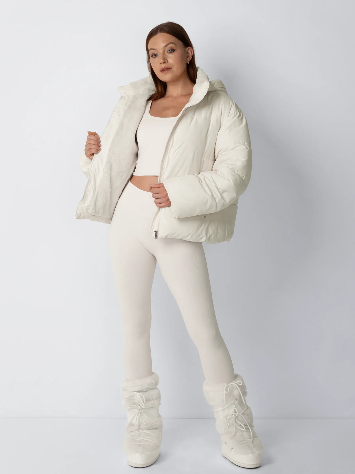 MEELANO Dame Dynejakke Kort – Vinterjakke Dame med Aftagelig Hætte & Kunstpelsforet, Quiltet Puffer Jakke, M–2XL – Amore