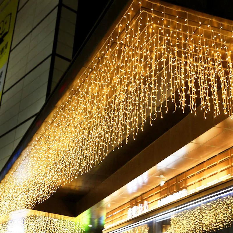 Atmosfærisk Iskegle-belysning – LED Istap Lyskæde Udendørs 4,8 m, Vandtæt, Julebelysning – FrostGlow