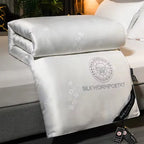 MEELANO Luksus Vinterdyne Med Temperaturregulering Og 100% Moerbei Silke 5 Kg Hvid