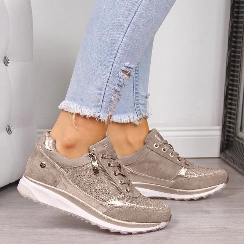 MEELANO Åndbare Og Støttende Sneakers Til Kvinder Med Lynlåslukning Beige
