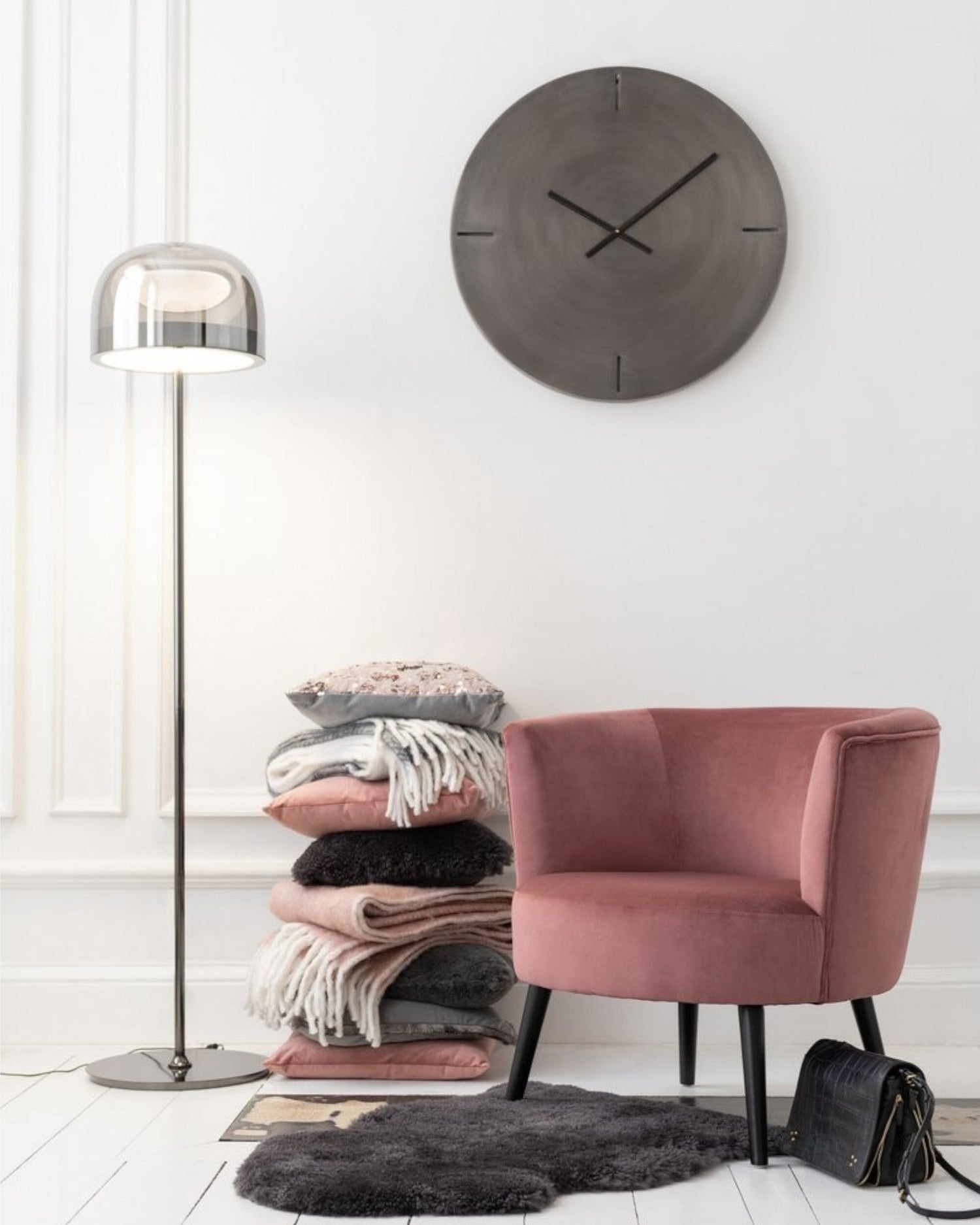 Stort Vægur Mørkegrå Metal Ø 50,5 cm Minimalistisk Design