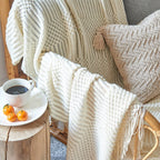 MEELANO Style Sofa Strikket Tæppe – Skandinavisk Elegance & Komfort Cremehvid