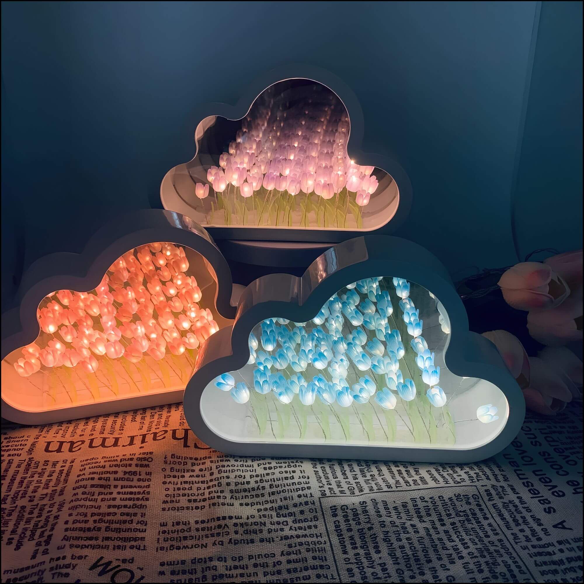 MEELANO Tulips – LED-spejl med uendelighedseffekt
