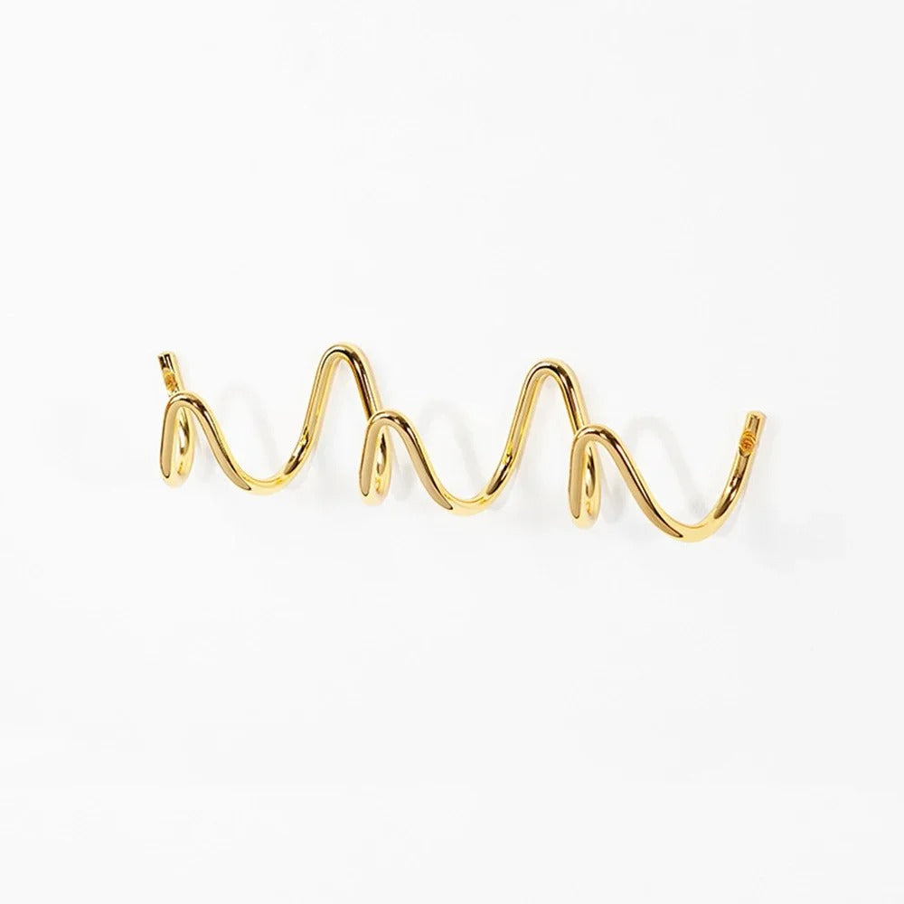 MEELANO Elegant smedejerns vægkrog i bølgeform – moderne og dekorativ opbevaringsløsning til entré, soveværelse eller garderobe Gylden