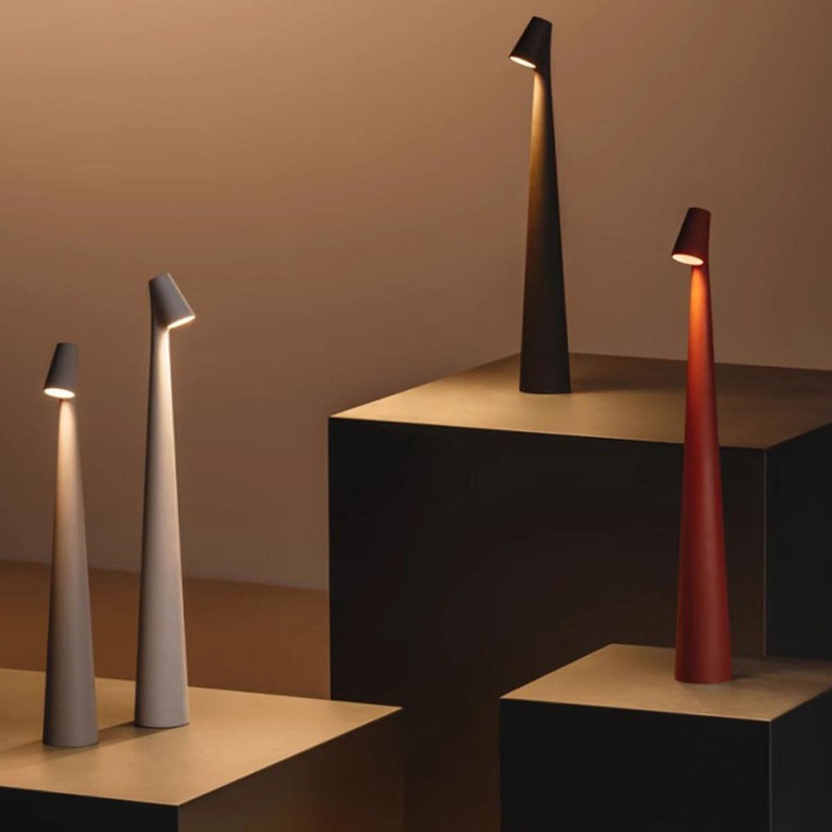 MEELANO Trådløs LED-bordlampe med Touch-dæmpning – Genopladelig, 3-Trins Lysstyrke & Minimalistisk Design Brun