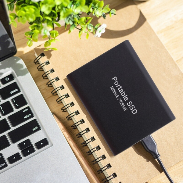 MEELANO UltraVault Ekstern SSD – Lynhurtig 4K-Lagring med Op til 30 TB & 1050 MB/s Hastighed