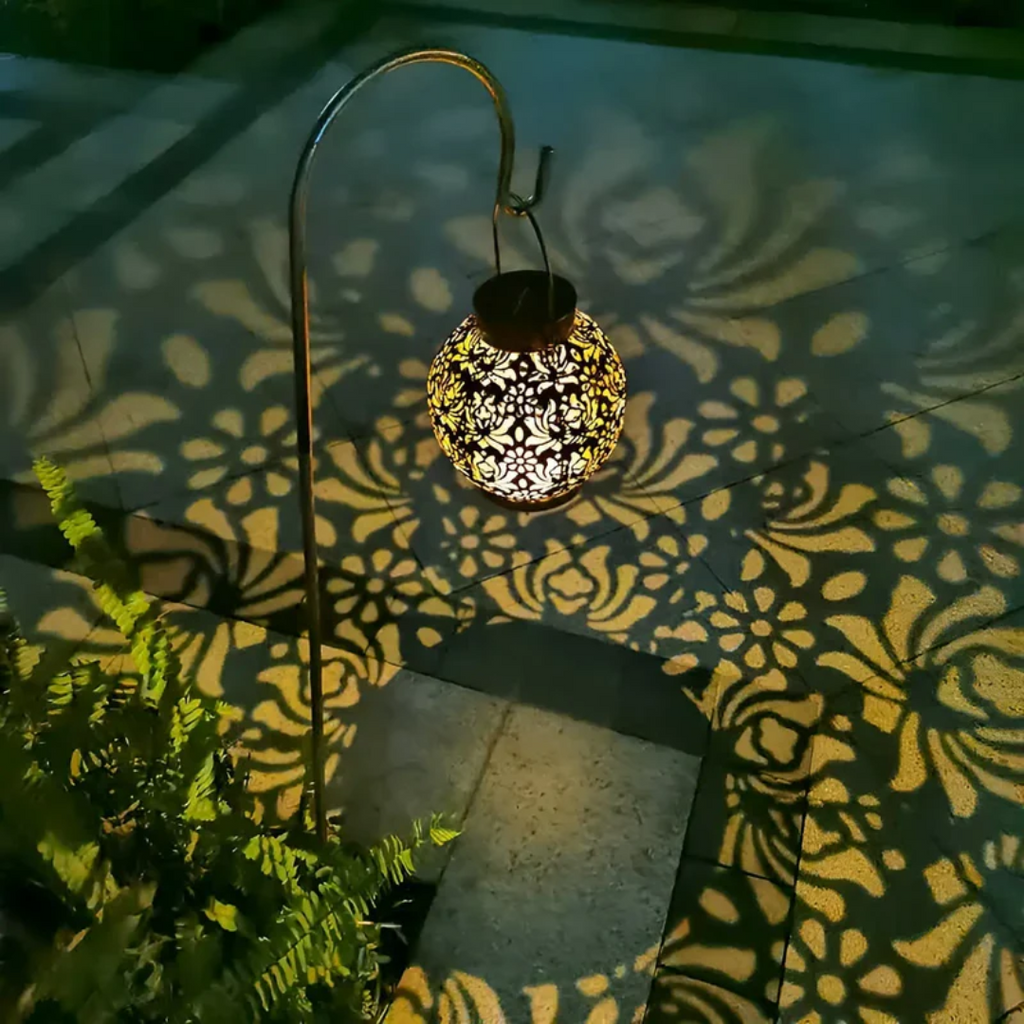 MEELANO Vandtæt LED Solcelle Hængelampe – Solcellelanterne til Have & Terrasse i Smedejernsdesign – RadiantGlow