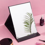 MEELANO Kompakt Makeupspejl med Stativ – Foldbart Rejsespejl til Makeup, Bærbart & Let, Sort eller Pink