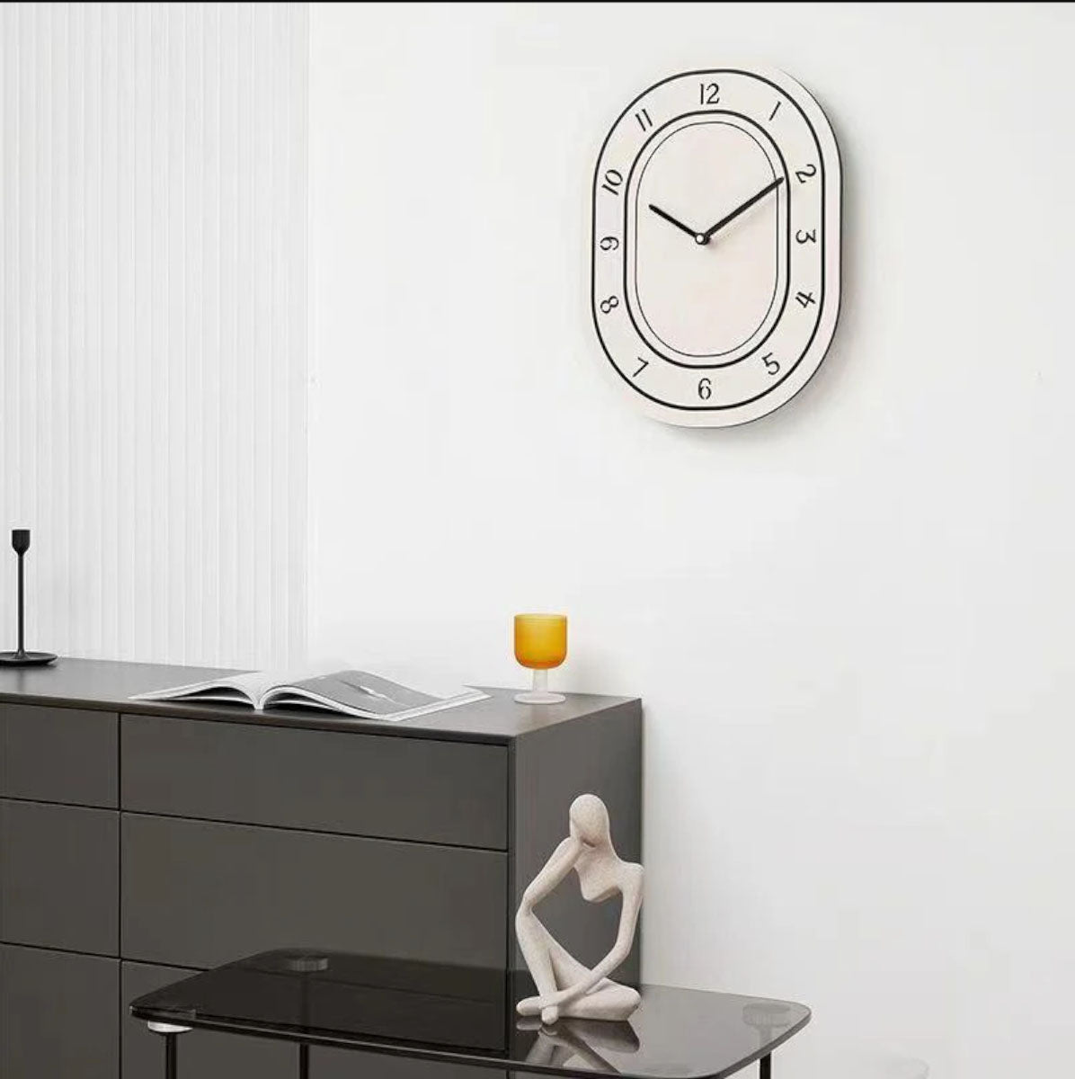 MEELANO Vægur med Tal Akryl Minimalistisk Design Creme