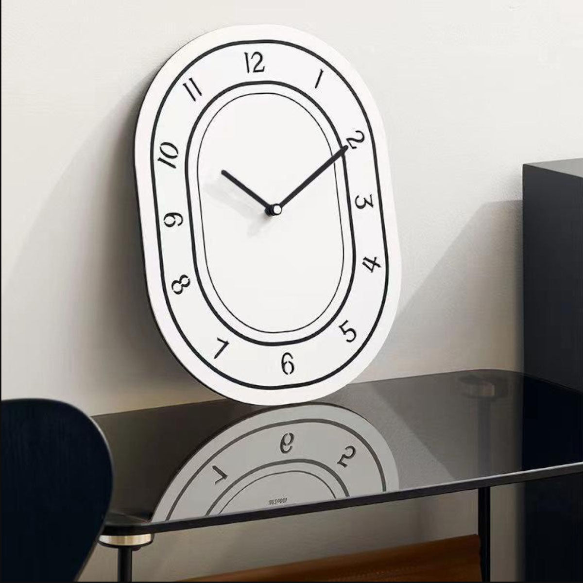 MEELANO Vægur med Tal Akryl Minimalistisk Design Creme