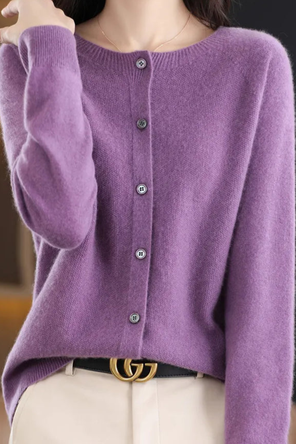 MEELANO Amore | Dame Cardigan med V-udskæring og Knapper - Knappet Strikjakke Purple