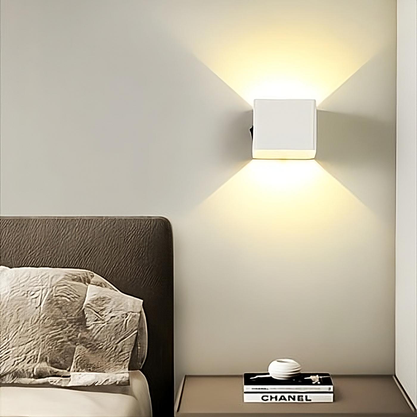 MEELANO Luksus Væglampe Med Bevægelsessensor Og Moderne Design Hvid