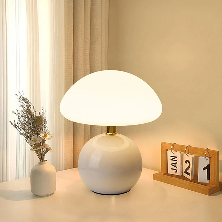 MEELANO Fransk cremefarvet champignonlampe Hvid
