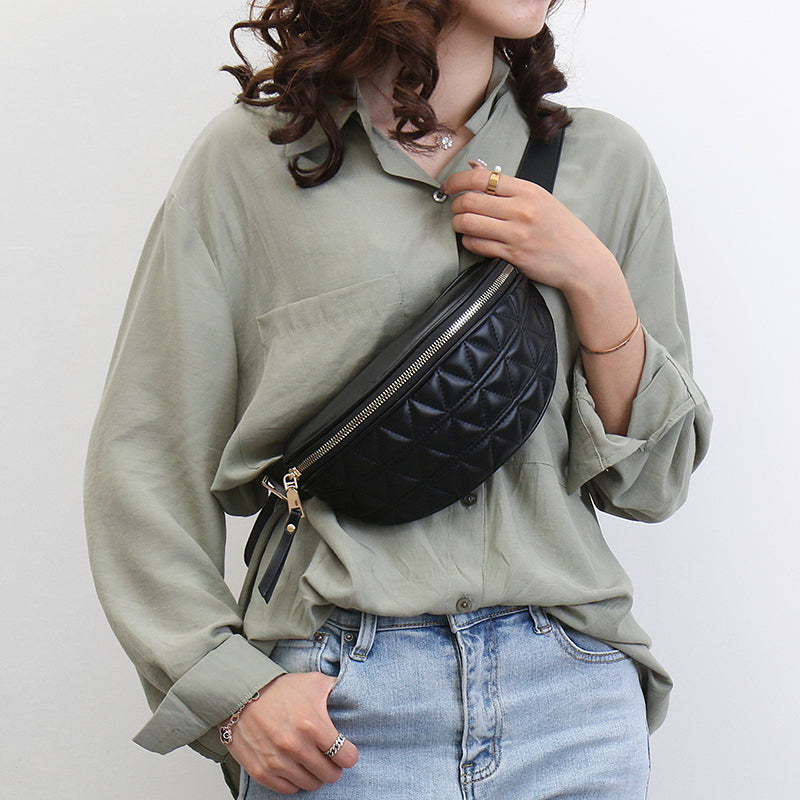 MEELANO Hoftaske & Crossbody Taske – Praktisk Taske med Ternet Mønster Sort