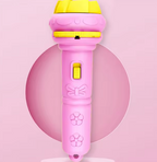 MEELANO Projektorlommelygte til Børn – Godnatlampe med 32 Billedskiver til Godnathistorie, Projektor til Loftet, 4 Farver – DreamBeam Pink