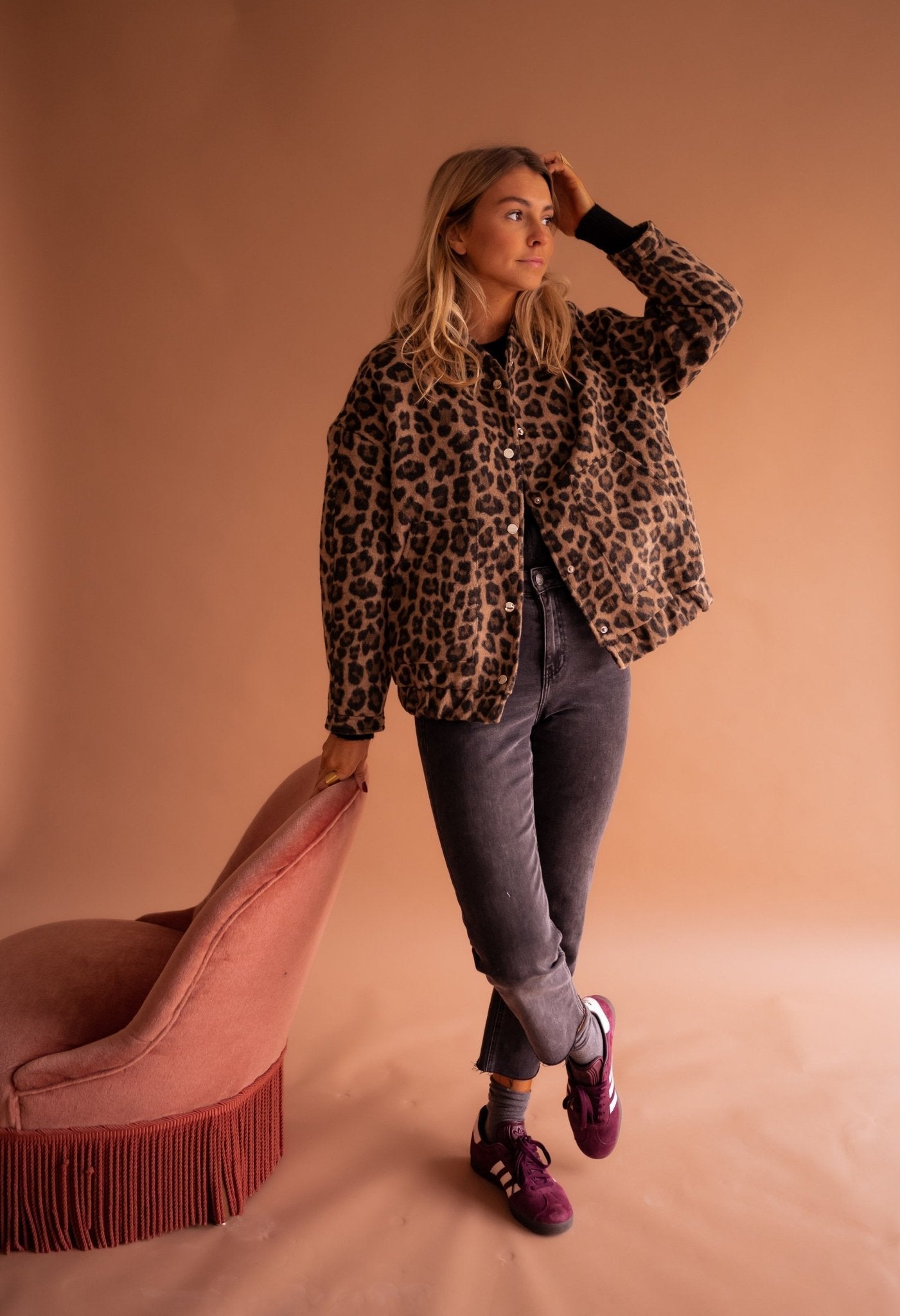 Dame Overgangsjakke - Moderigtigt snit med leopard-print