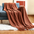 MEELANO Strikket Plaid med Kvaster – Blødt Akryl Tæppe i Merinould-look til Sofa & Seng, 9 Farver, 127x172 eller 130x220 cm Teglrød