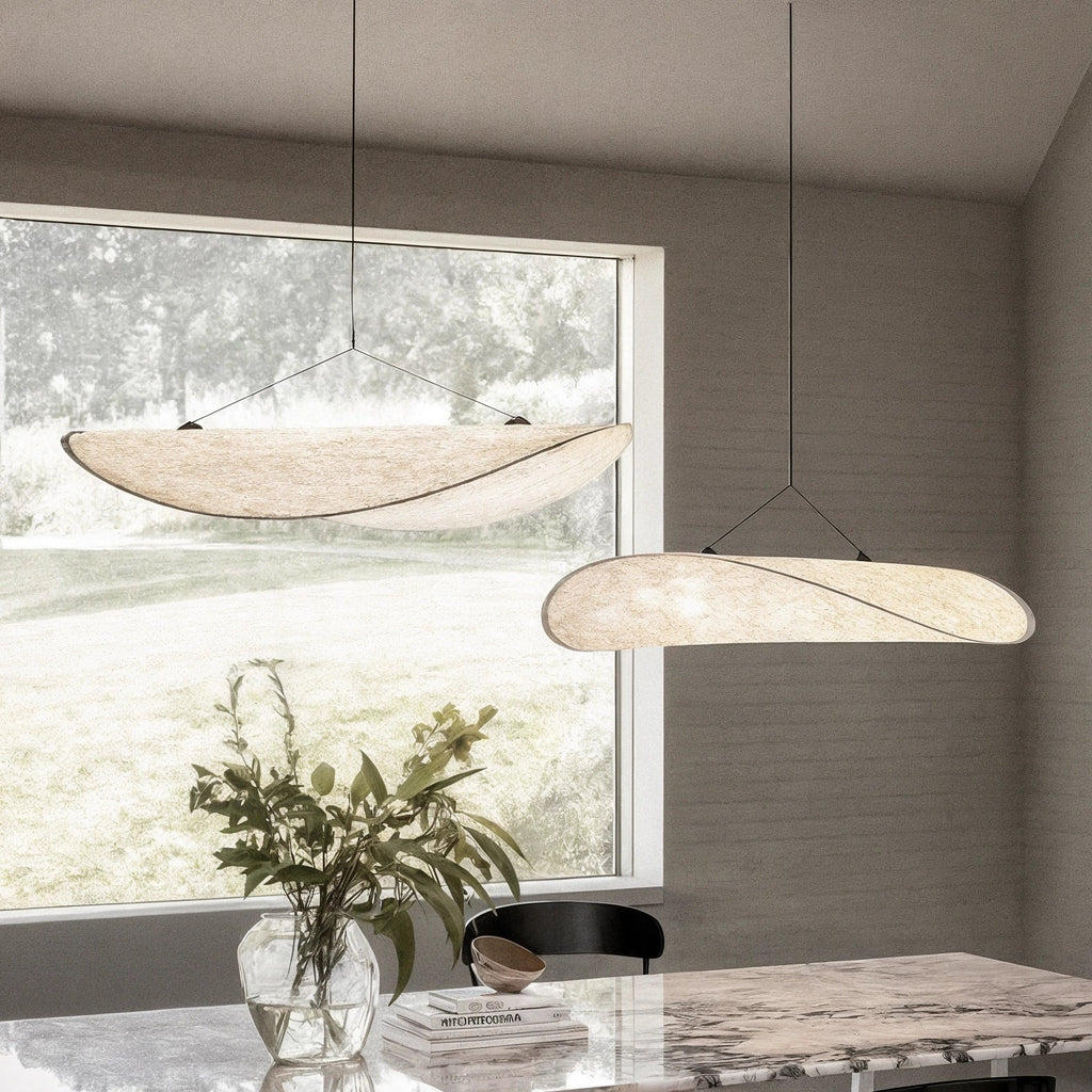 Pendel i syntetisk silke | Organisk bladform | Japandi-design